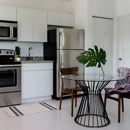 Bright Studio In Wynwood By Sonder